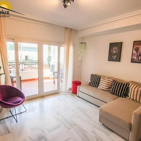 Apartment Bay *